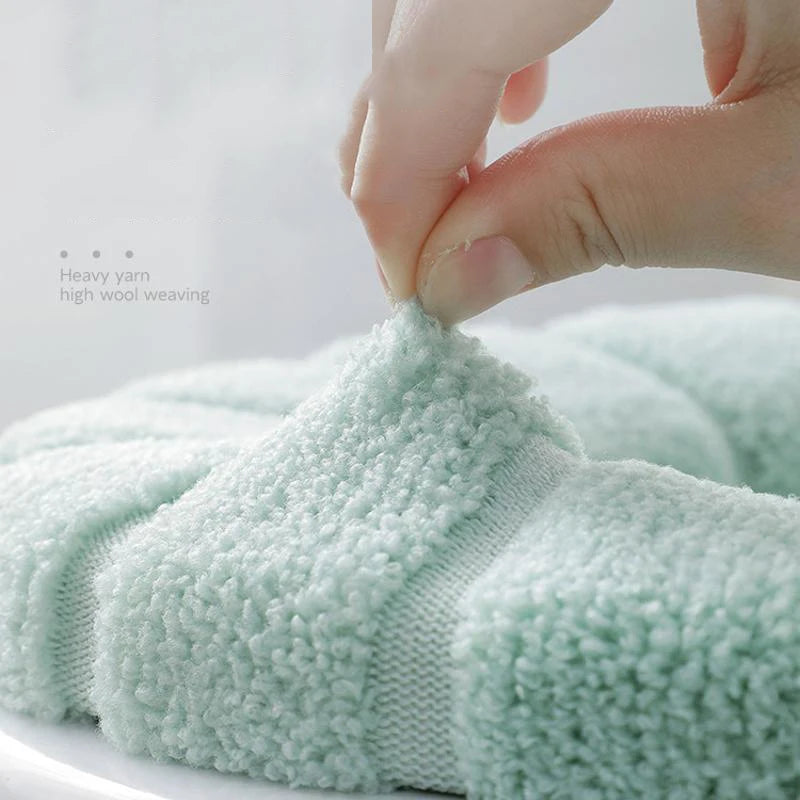 Bathroom Toilet Seat with Handle Closestool Washable Winter Warmer Mat Pad Cushion O-shape Toilet Seat Bidet Cover Batnroom Tool